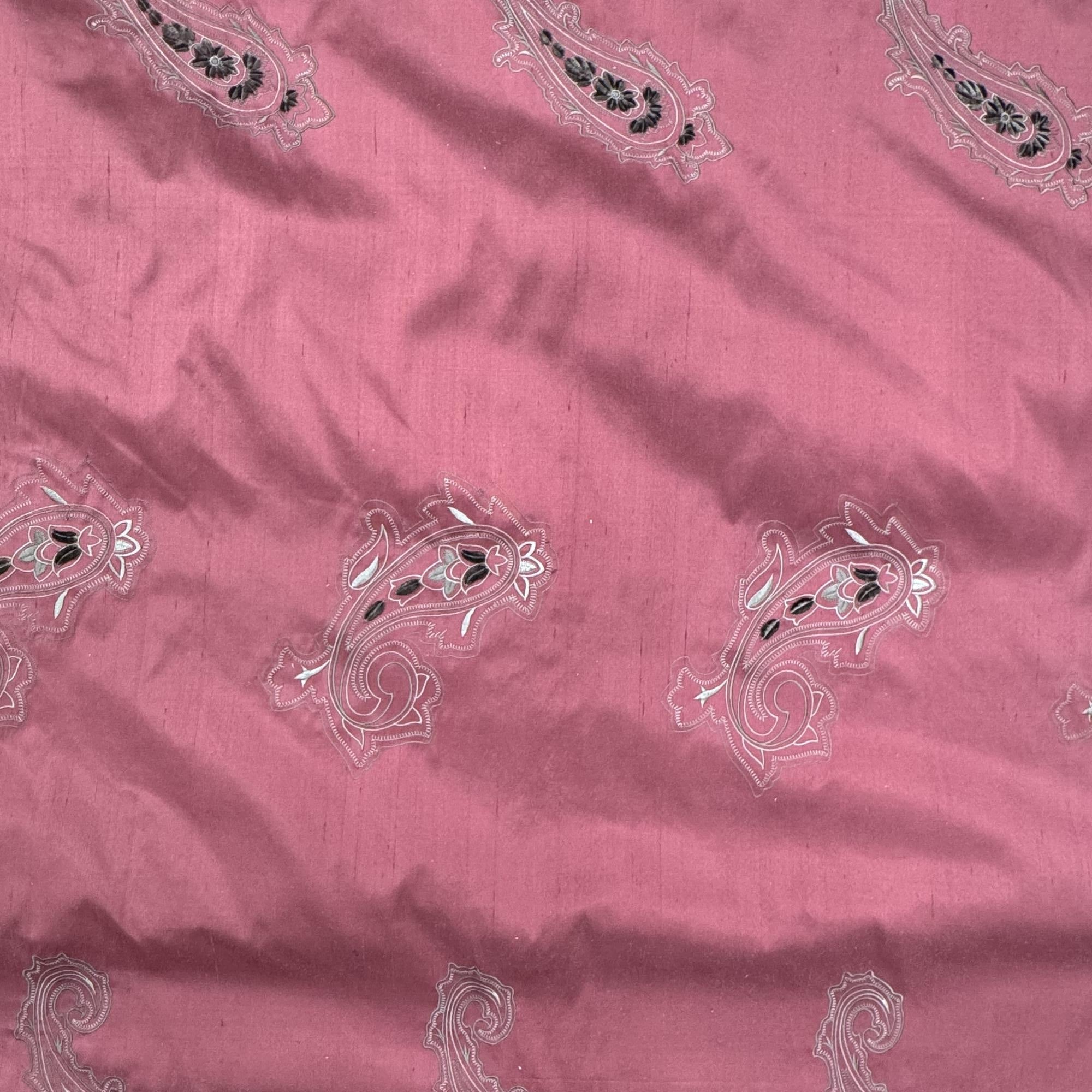 Eclipse Fabric | Velvet Paisley Silkl Fabric | Drapery & Curtain Fabric