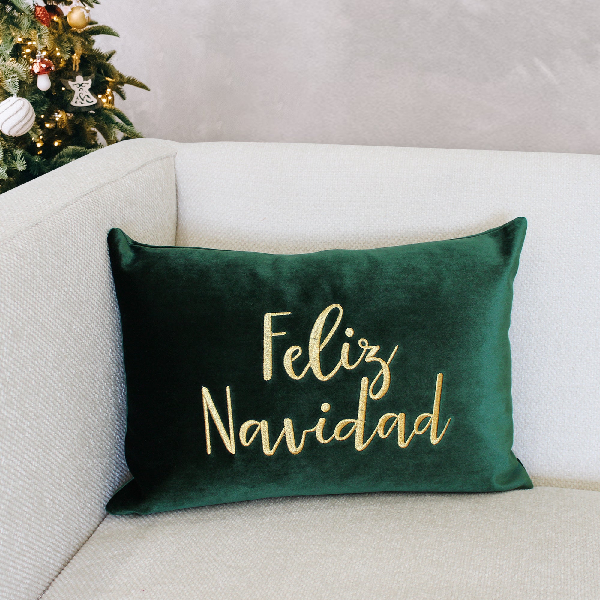 "Feliz Navidad" Embroidery Decorative Throw Pillows | Size 14X20 | LIMITED QUANTITY LEFT